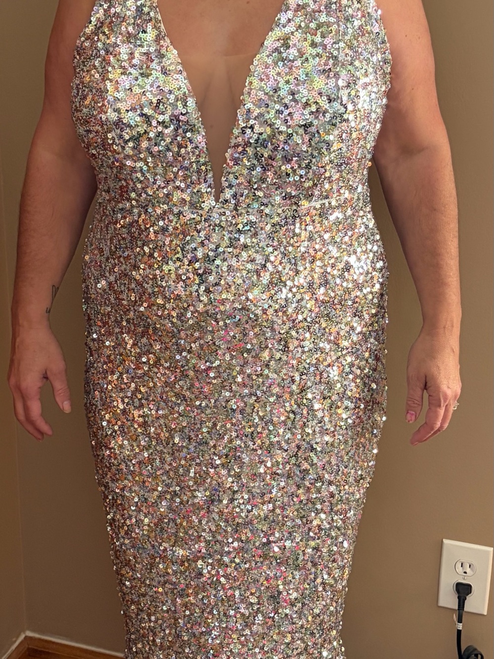 House of Chic Curve+Plus Sequin Top in White and Multicolor homecoming prom wed